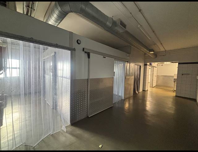363M² WAREHOUSE TO LET IN FIRGROVE